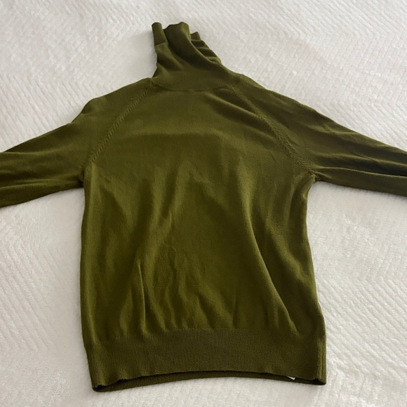 Zara Deep Green Knit Top - Picture 1 of 4